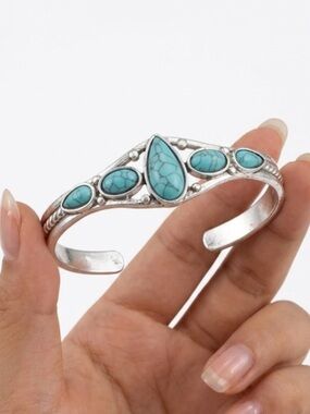 Turquoise Cuff Bracelet Native American Adjustable Silver Western Bangle
C3